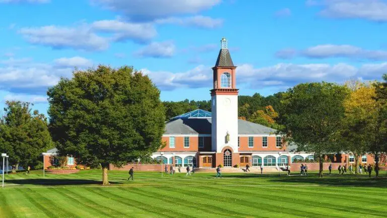 Quinnipiac University campus