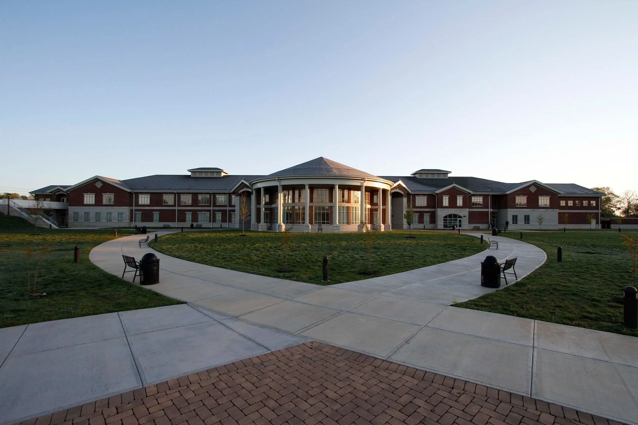 An Pellissippi State Community College campus building.