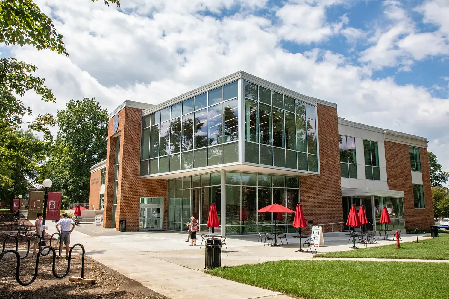 Bridgewater college campus building