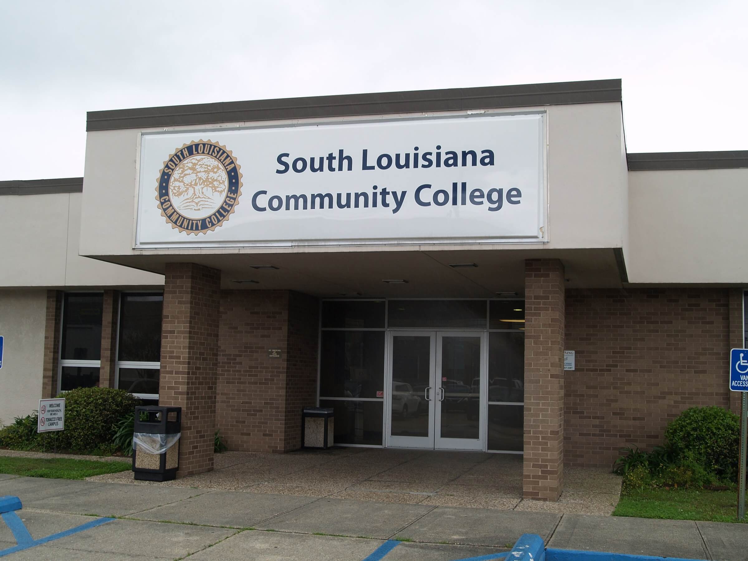 South Louisiana Community College campus building.