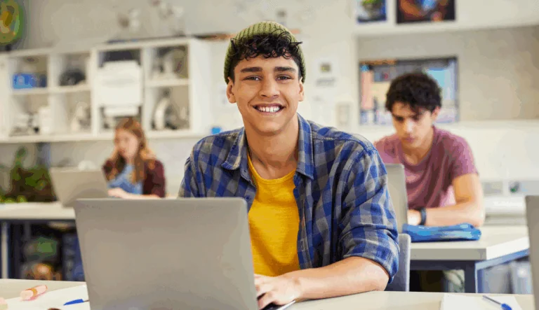 A student is taking a quiz during class
