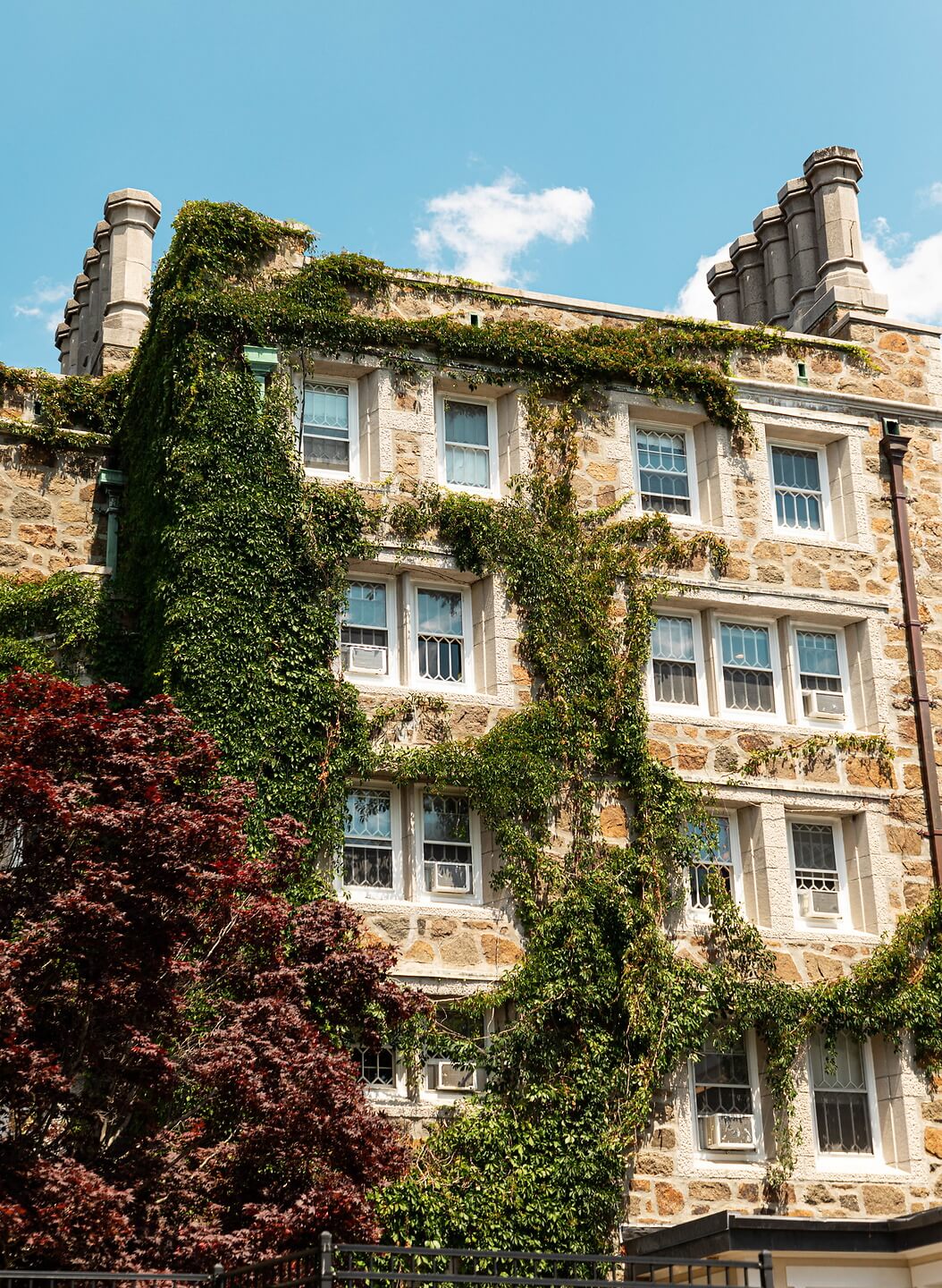 Endicott College building.