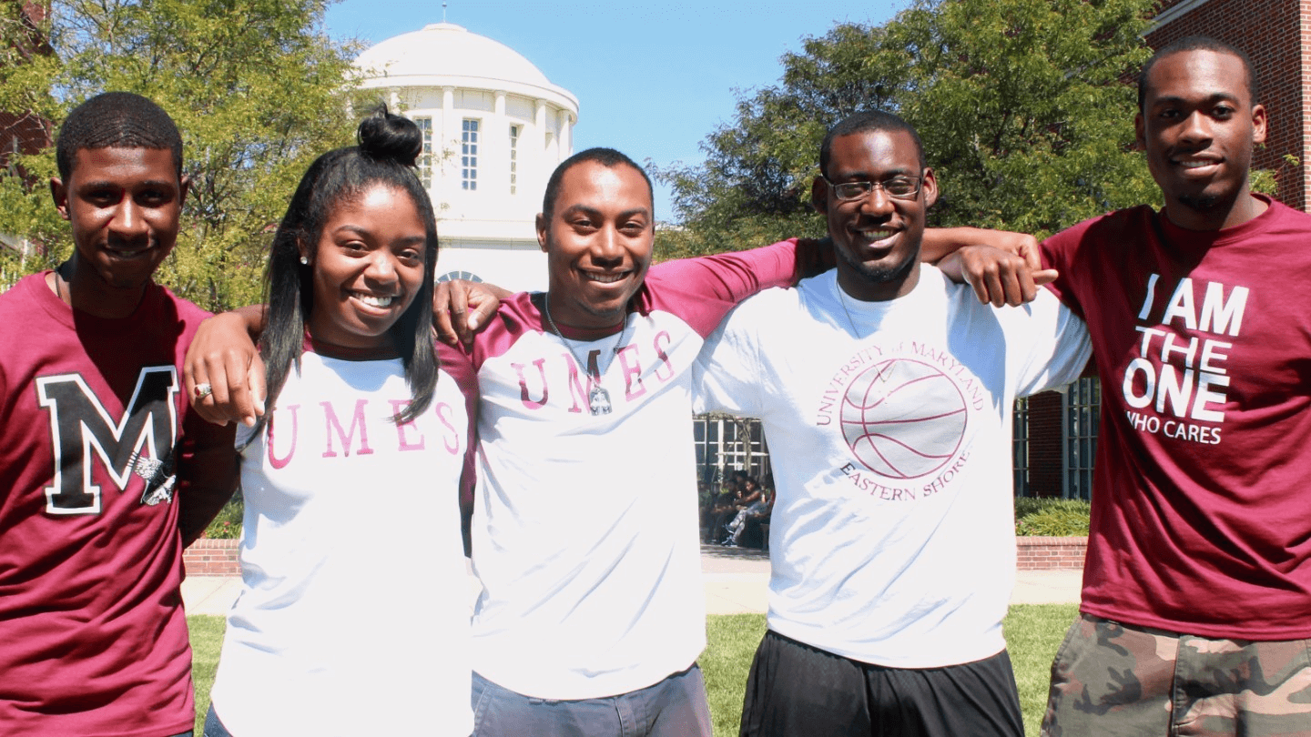 A group of UMES students.