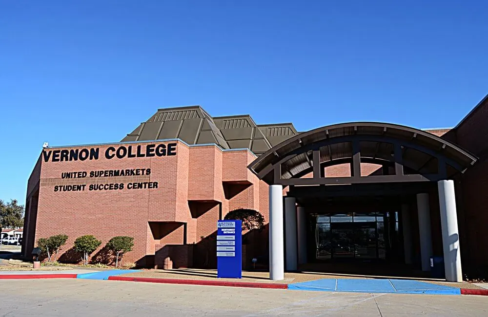 Vernon College building