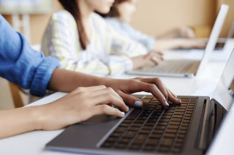 The Importance of Scratch-Paper in Online Assessments