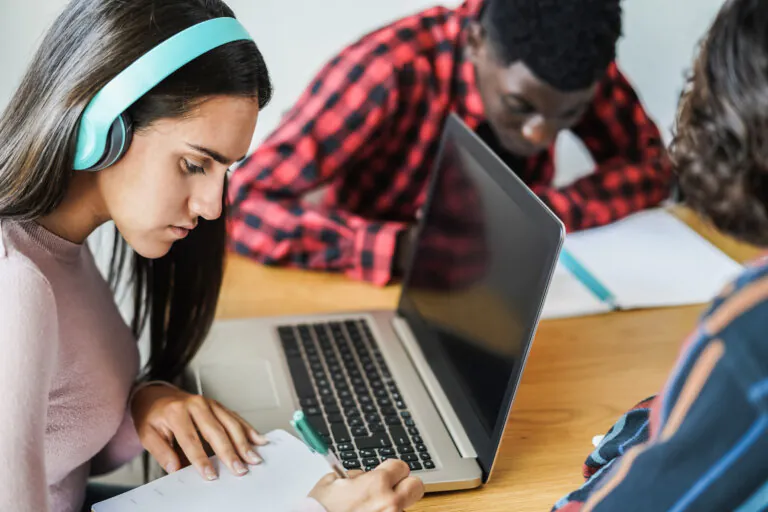 How to Create a User-Friendly Online Test Proctoring Experience