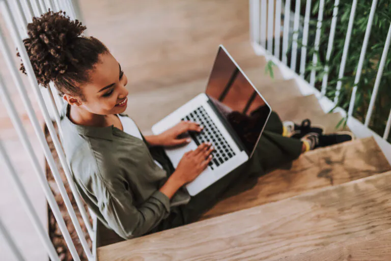 Breaking Down Language Barriers: The Impact of AI-Powered Audio Dubbing in Higher Education